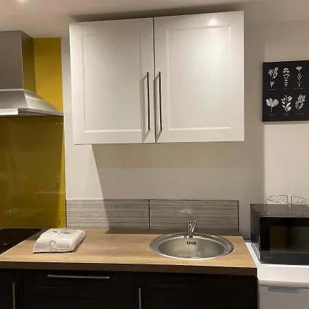 T1 Bis Cosy Proche Gare Apartman *